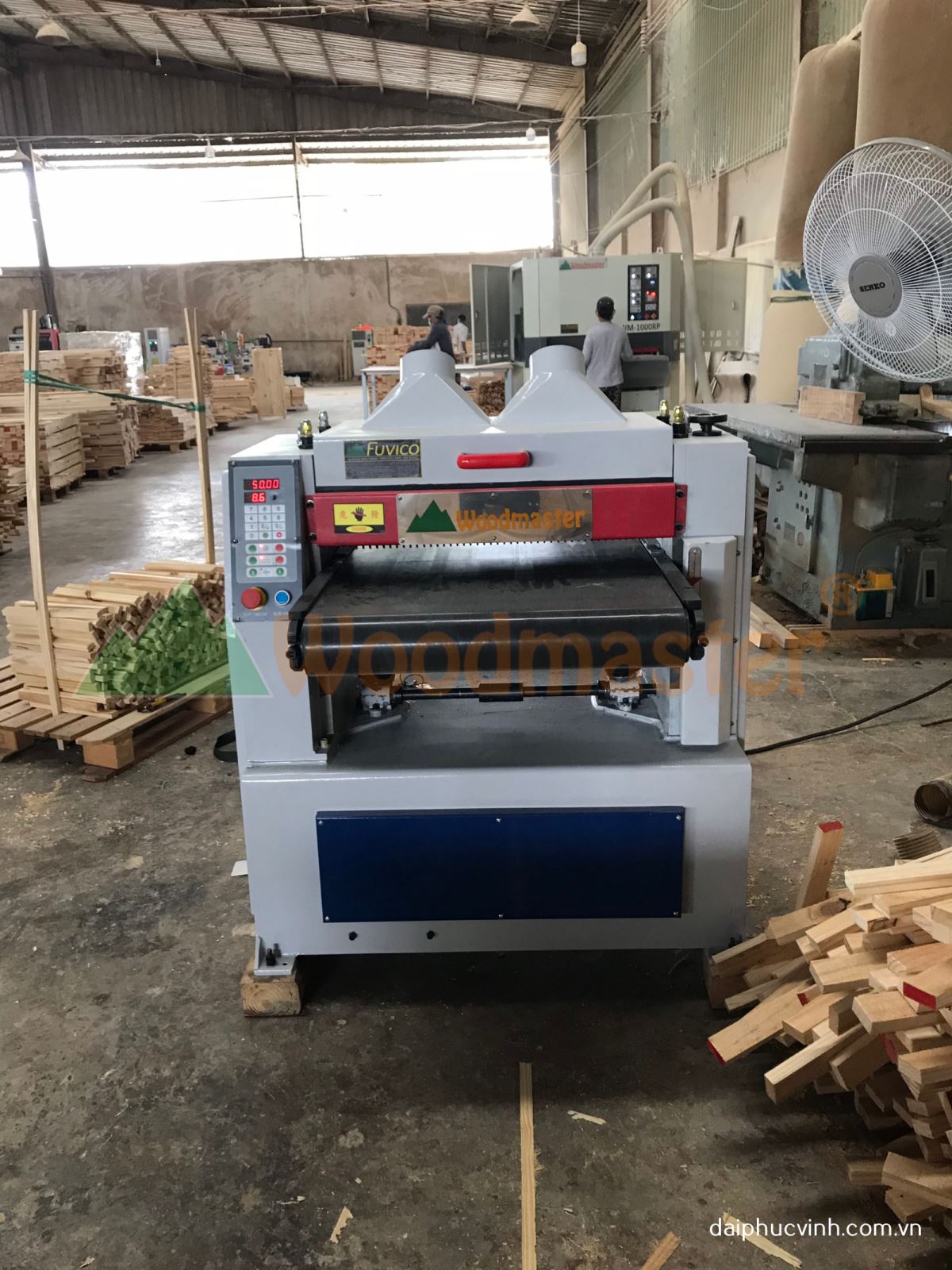 MÁY BÀO CUỐN BĂNG TẢI DAO XOẮN 600MM (phôi ngắn) 8715