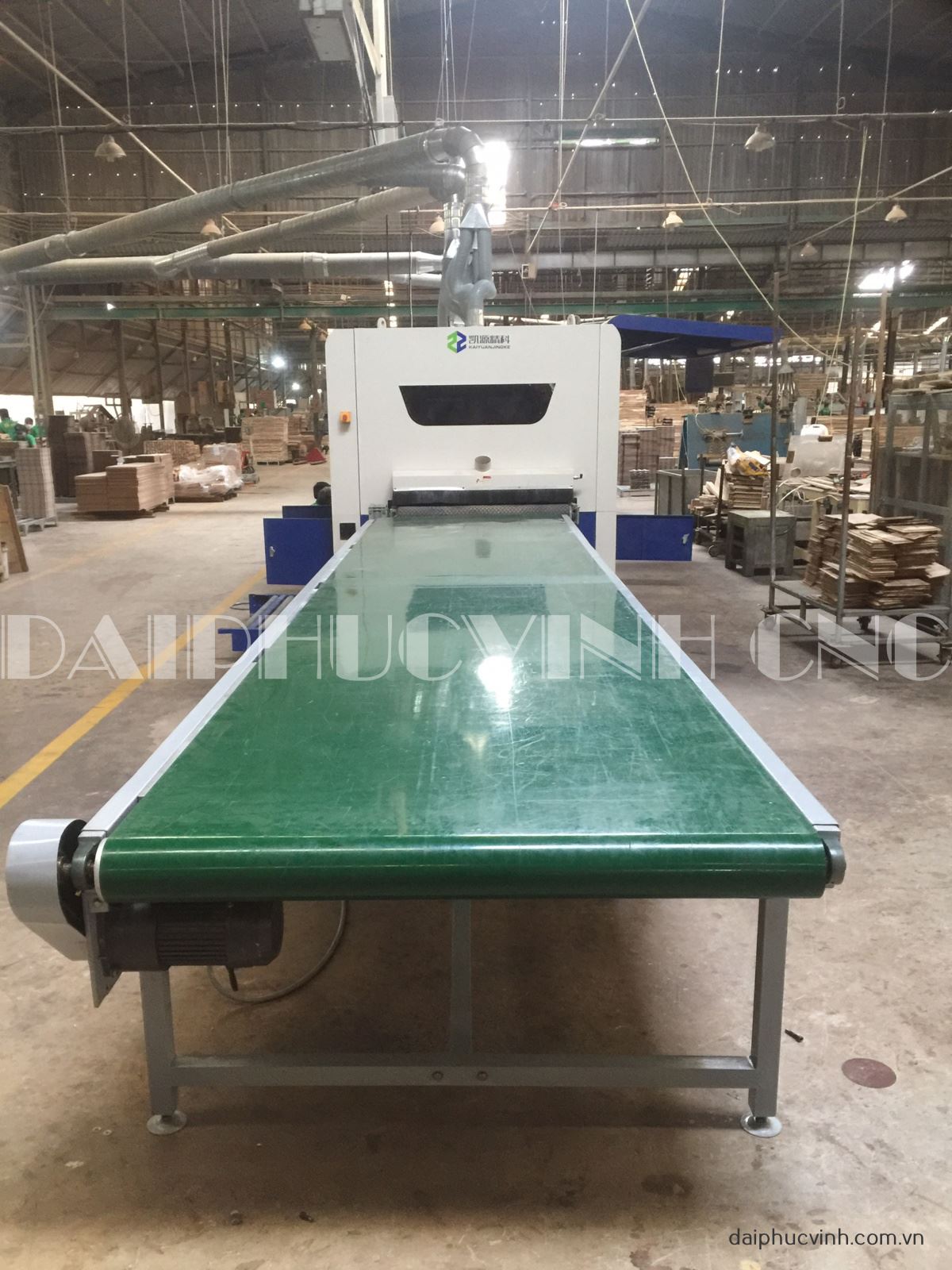 BĂNG TẢI TRUNG GIAN 900MM ( UV ) 7990
