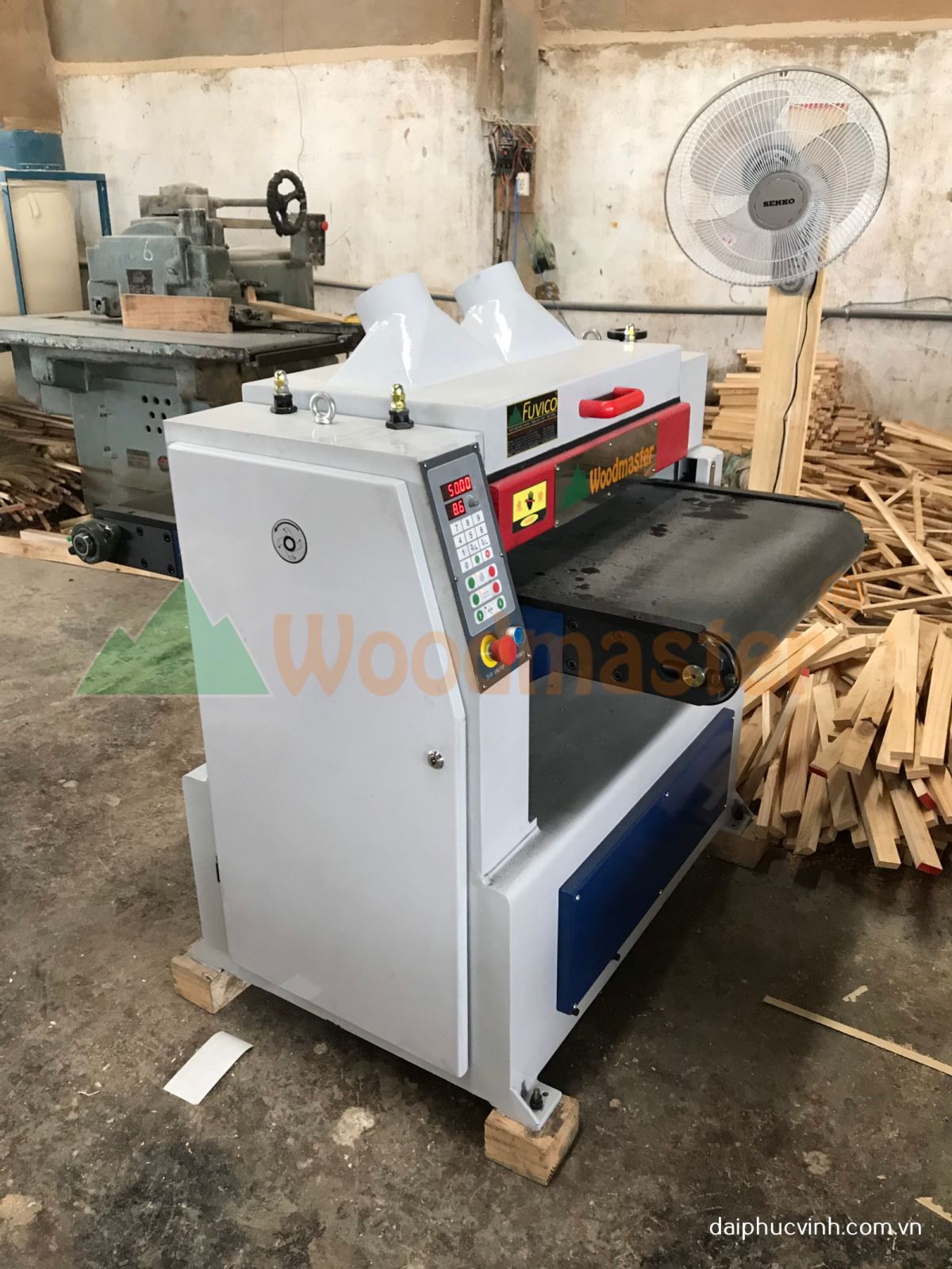 MÁY BÀO CUỐN BĂNG TẢI DAO XOẮN 600MM (phôi ngắn) 8714