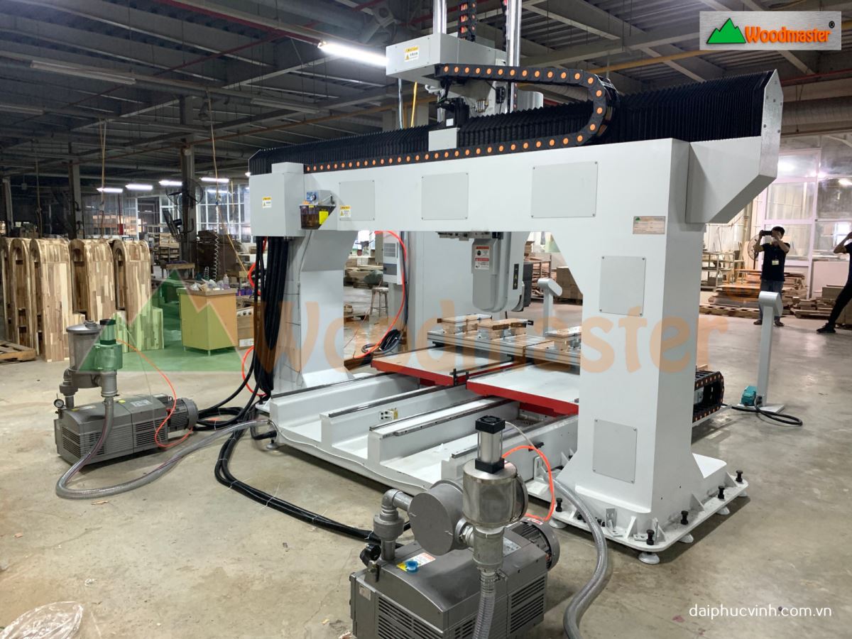 MÁY PHAY CNC 3D 1 ĐẦU THAY DAO TỰ ĐỘNG BÀN KÉP 8439