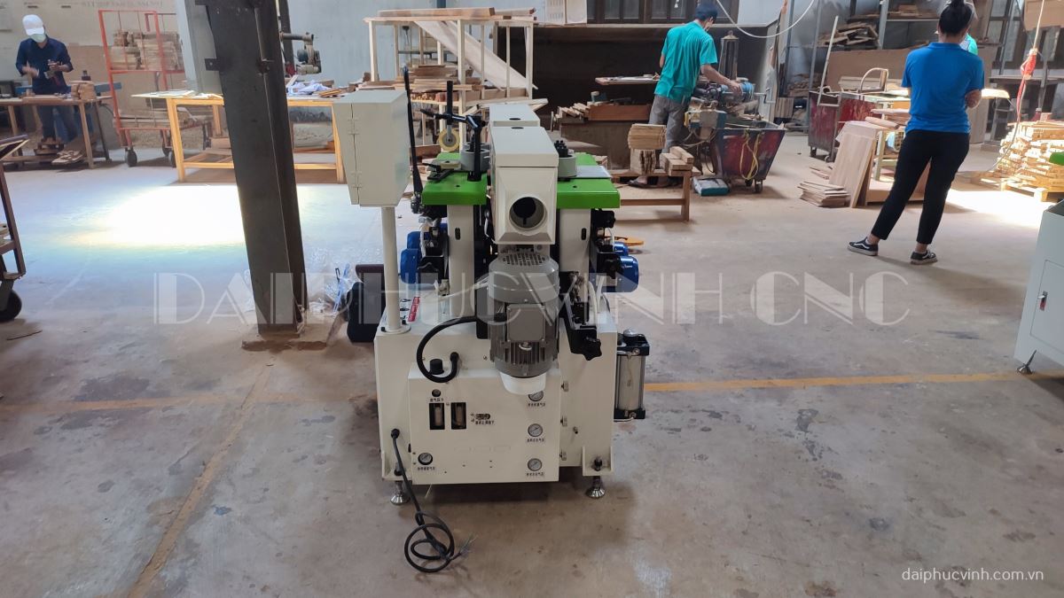 MÁY CHÀ NHÁM CẠNH CONG 2 MẶT ( chà tinh, có nhám chì ) 6538