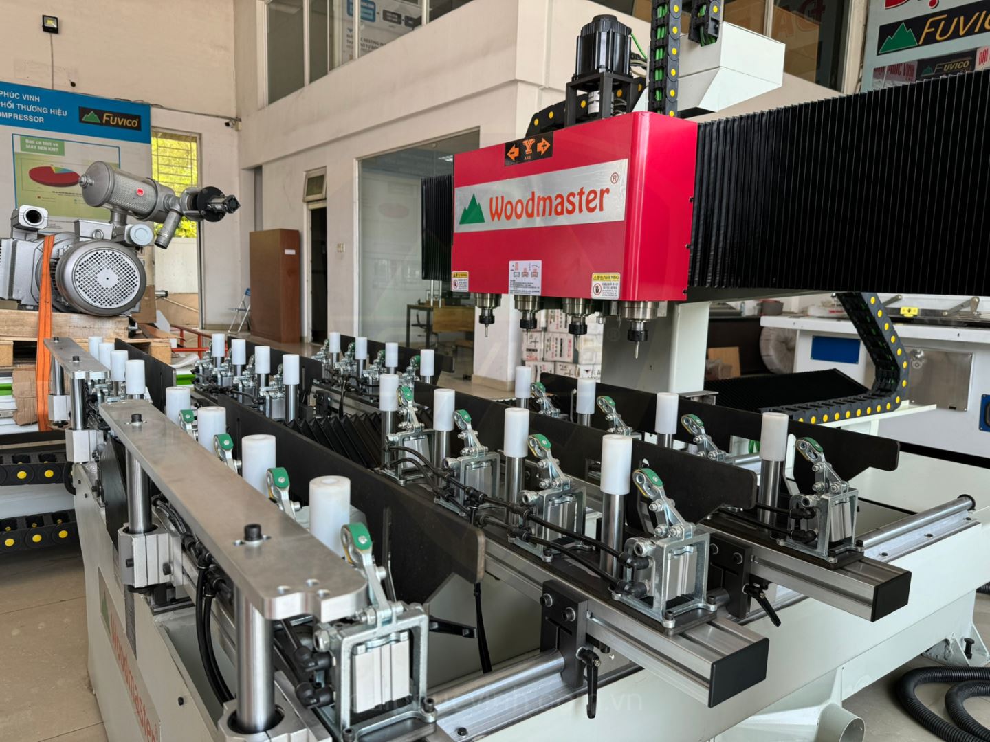 MÁY LÀM MỘNG ÂM CNC 4 ĐẦU TRỤC 1500MM 12430