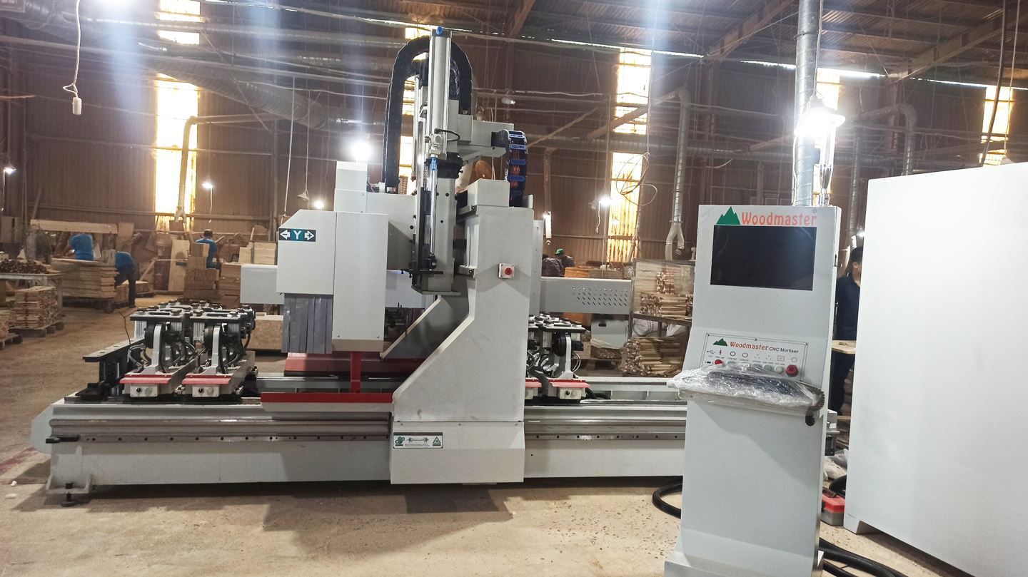 MÁY PHAY CNC 4 TRỤC 16 DAO KẸP XOAY 180 ĐỘ gia công 5 mặt phôi 11188