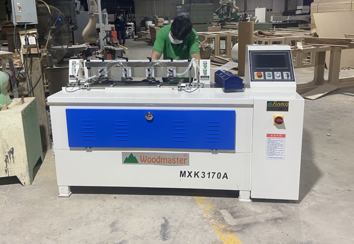 MÁY LÀM MỘNG MANG CÁ CNC Mặt Bàn 700mm 7752