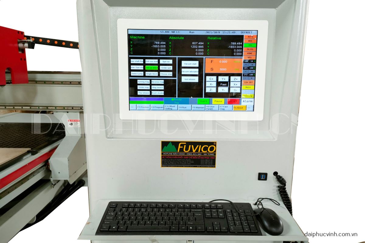 MÁY CNC TRUNG TÂM 2.5D FULL OPTION ( Phay Router - khoan 5 mặt + cưa xoay đa hướng ) 7778