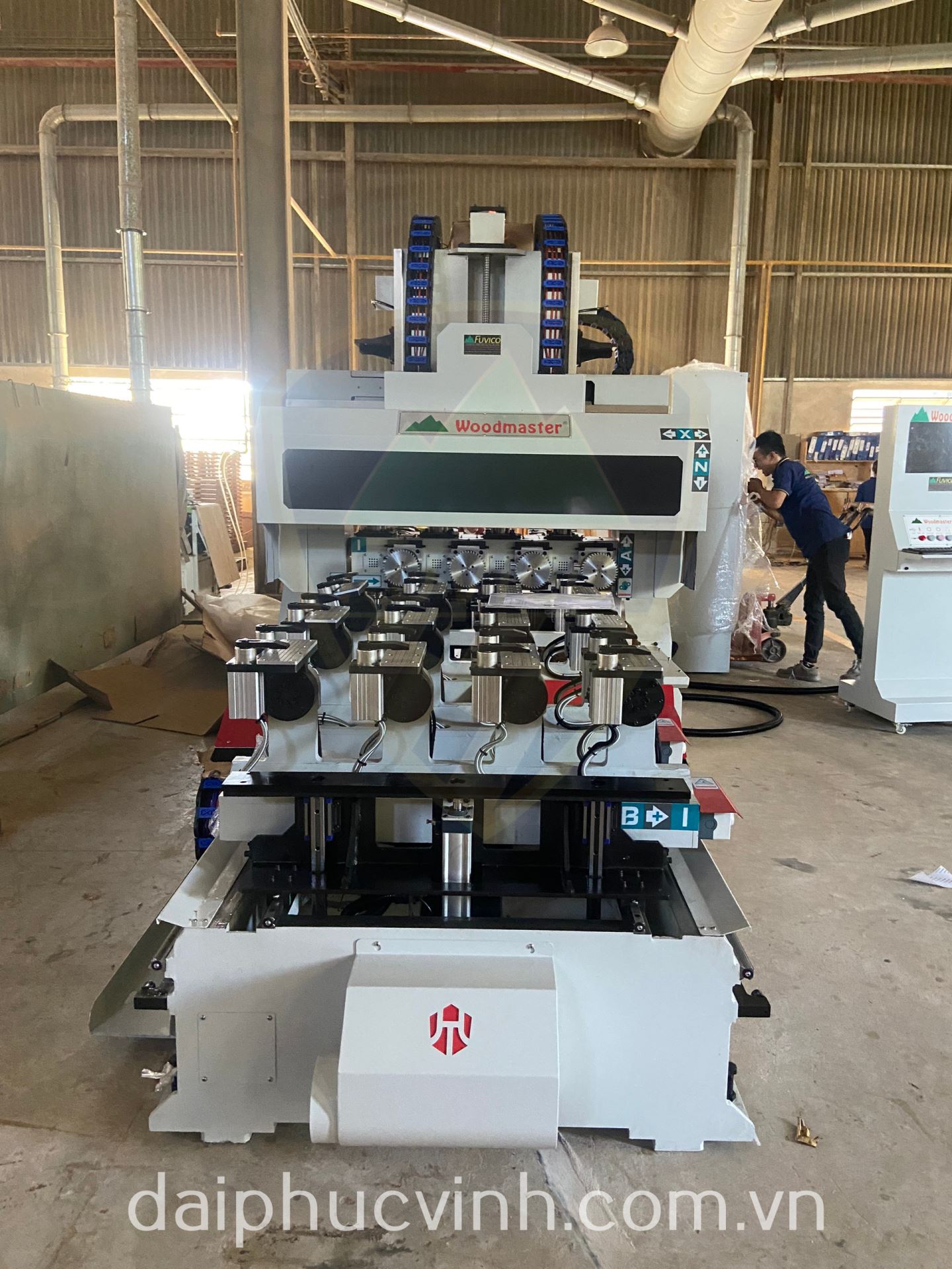 MÁY PHAY CNC 4 TRỤC 16 DAO KẸP XOAY 180 ĐỘ làm mộng âm dương bàn 6 mét 11273