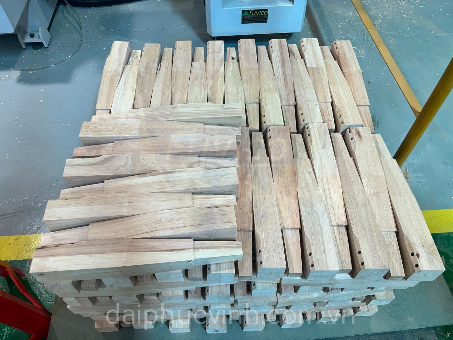 MÁY PHAY CNC 4 TRỤC 16 DAO 2 BÀN KẸP PHÔI XOAY 360 ĐỘ 11230
