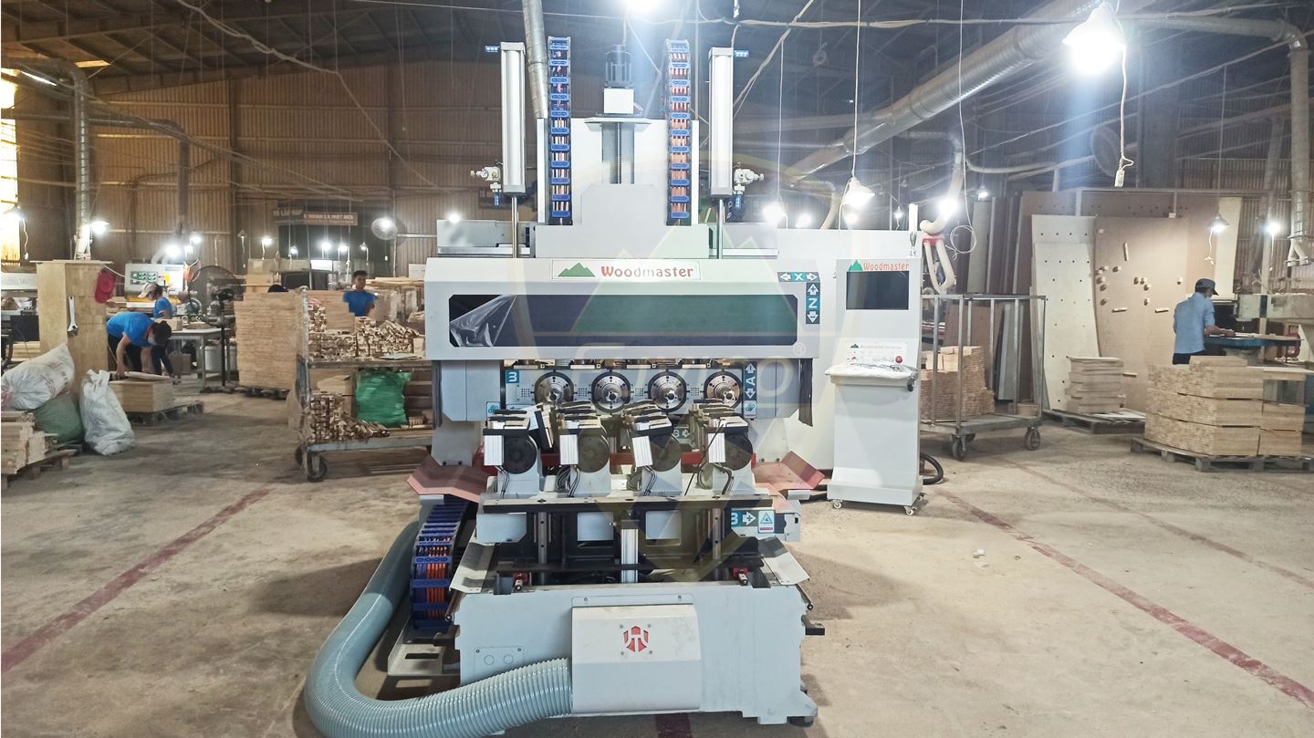 MÁY PHAY CNC 4 TRỤC 16 DAO KẸP XOAY 180 ĐỘ gia công 5 mặt phôi 11190