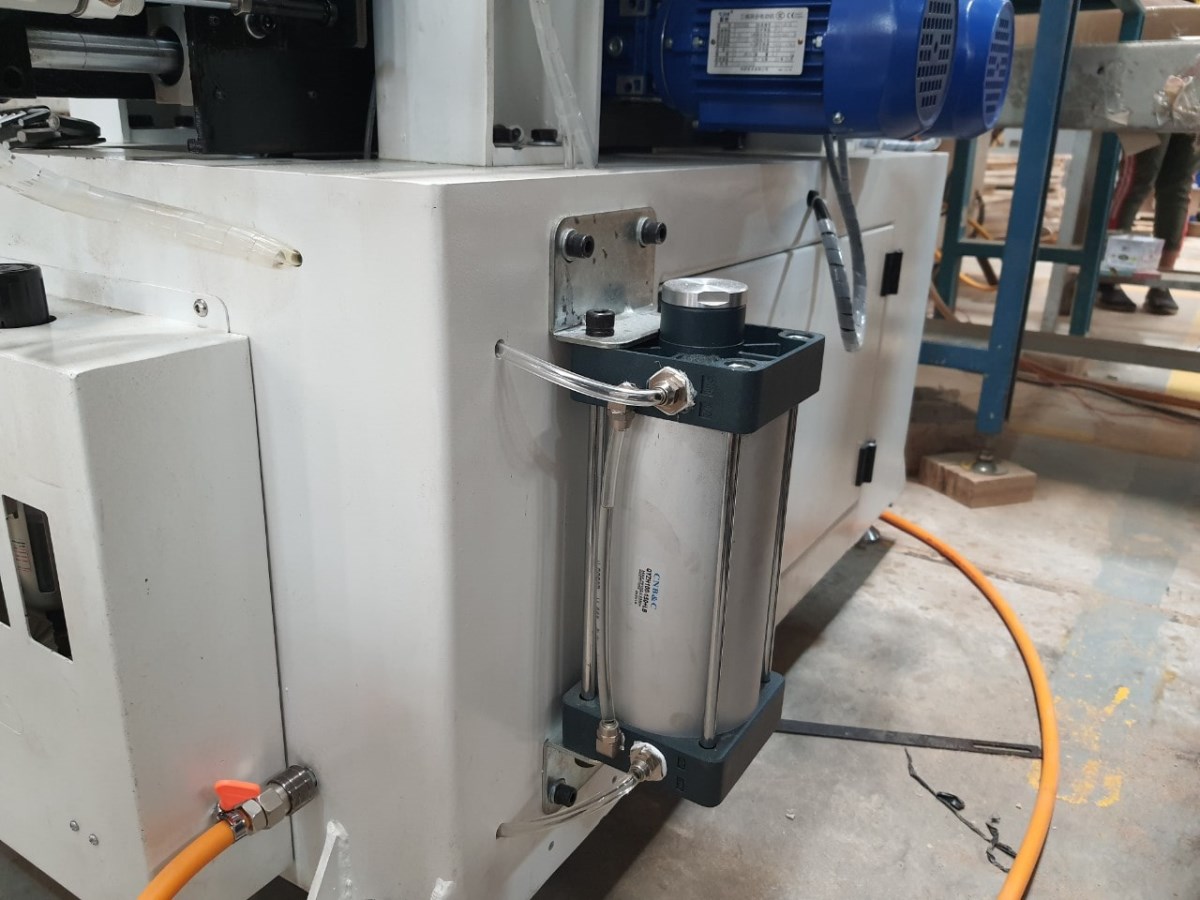 MÁY CHÀ NHÁM CẠNH CONG 2 MẶT WM-506NE 5419