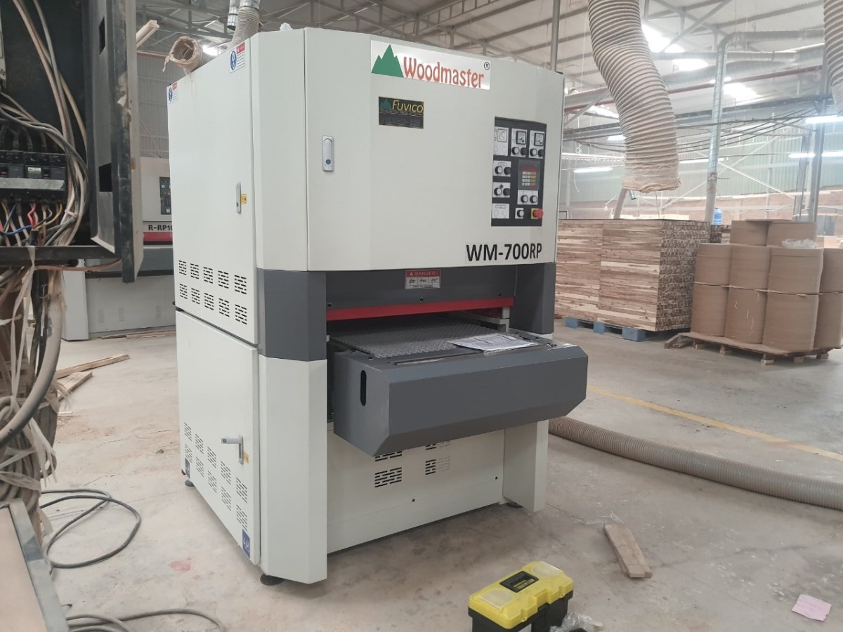 MÁY CHÀ NHÁM THÙNG 2 TRỤC TẢI NẶNG 700MM 7 TẤC 5620