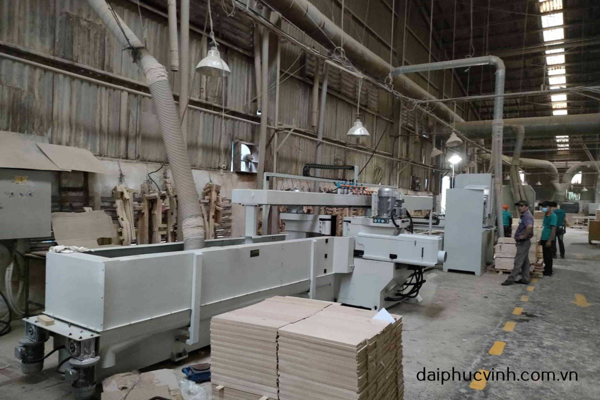 Máy phay tubi + chà nhám cnc 6056