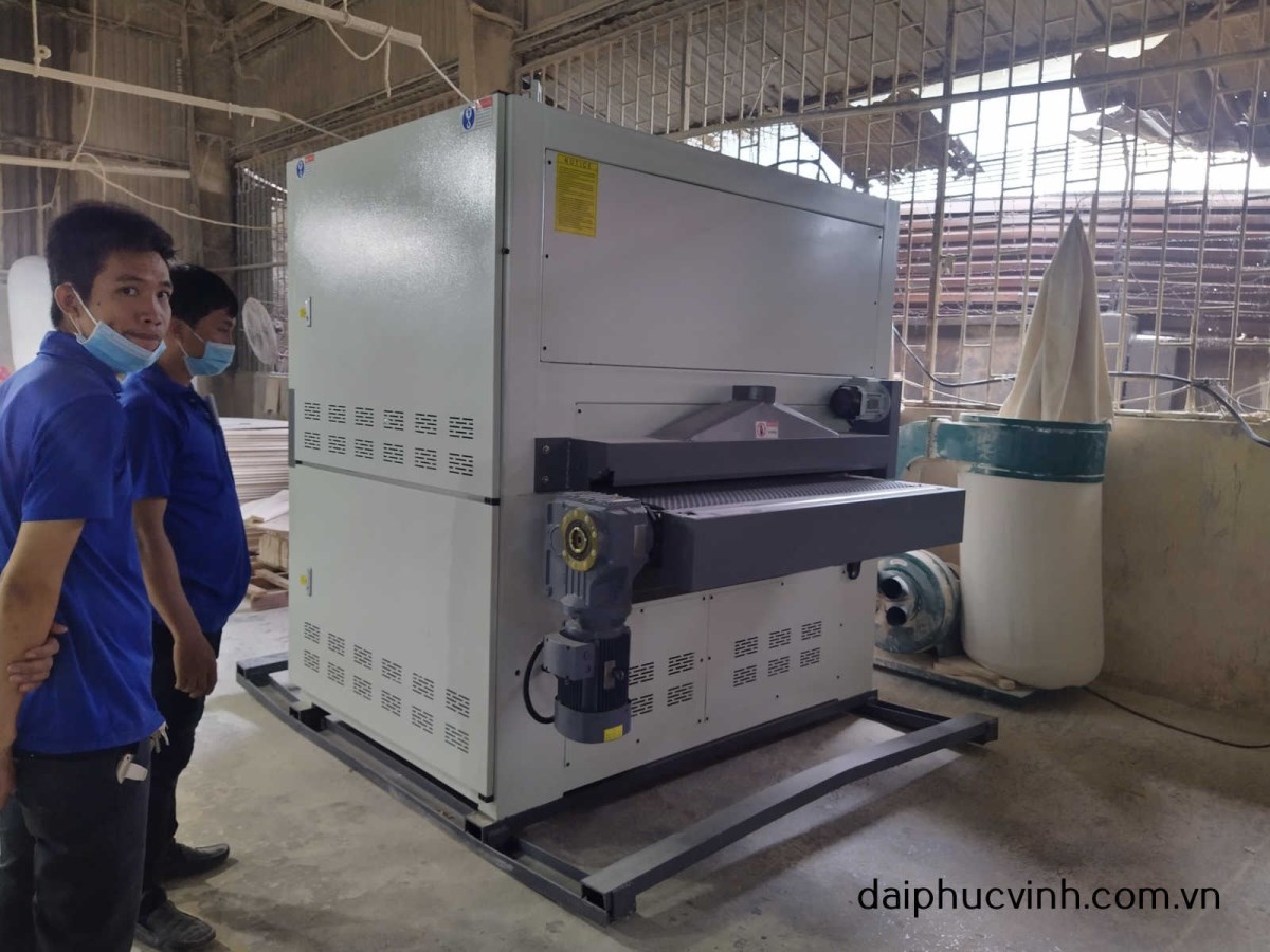 MÁY CHÀ NHÁM THÙNG 1M3 (1300mm) 2 TRỤC TRUNG QUỐC 6201