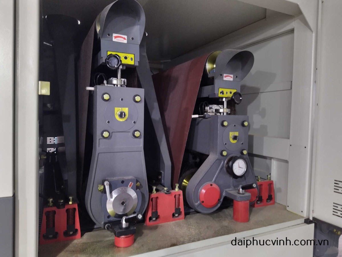 MÁY CHÀ NHÁM THÙNG 1M3 (1300mm) 2 TRỤC TRUNG QUỐC 6202