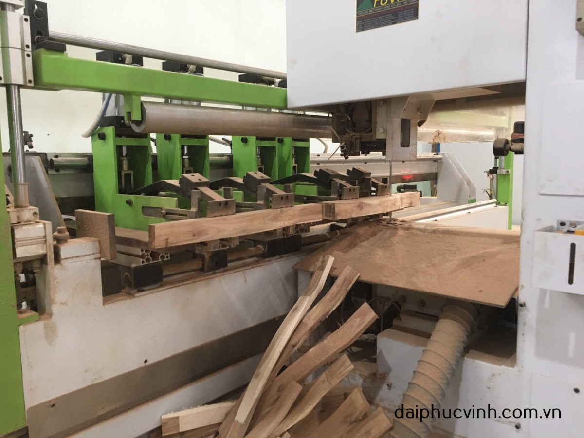 MÁY CƯA LỌNG CNC 1500MM 6232