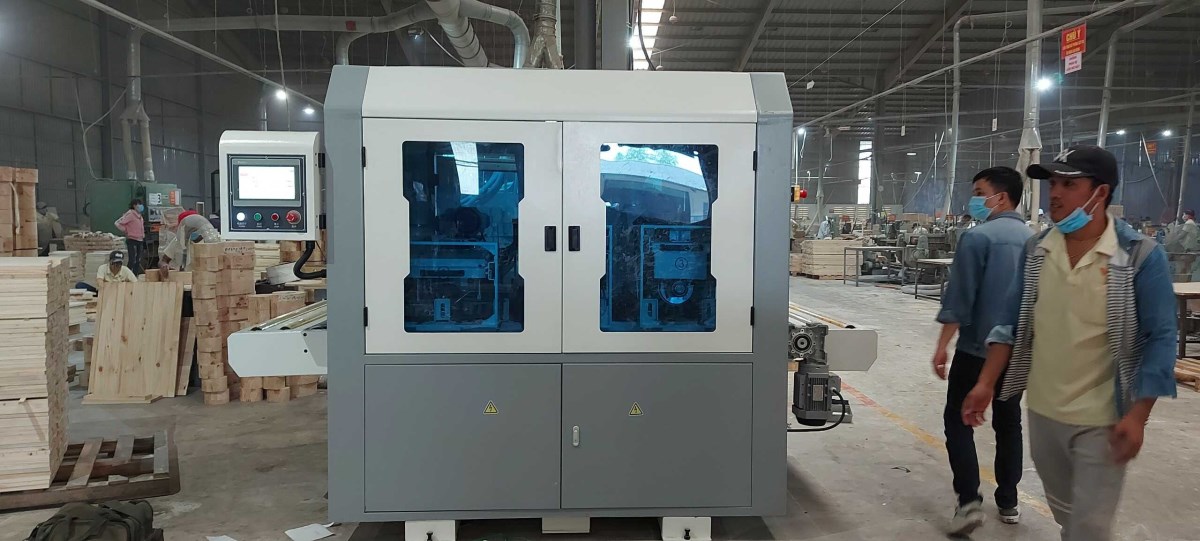 MÁY CHÀ NHÁM CHỔI THÙNG 4 TRỤC ( xả lông xả lót ) 628