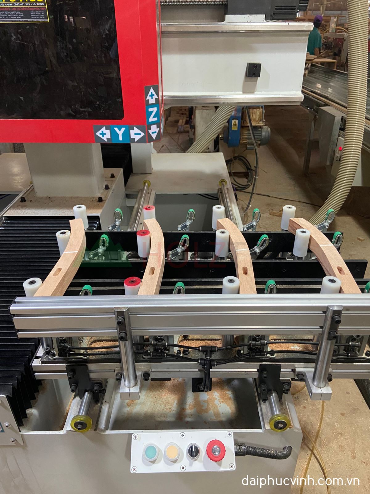 MÁY LÀM MỘNG ÂM CNC 4 ĐẦU 8826