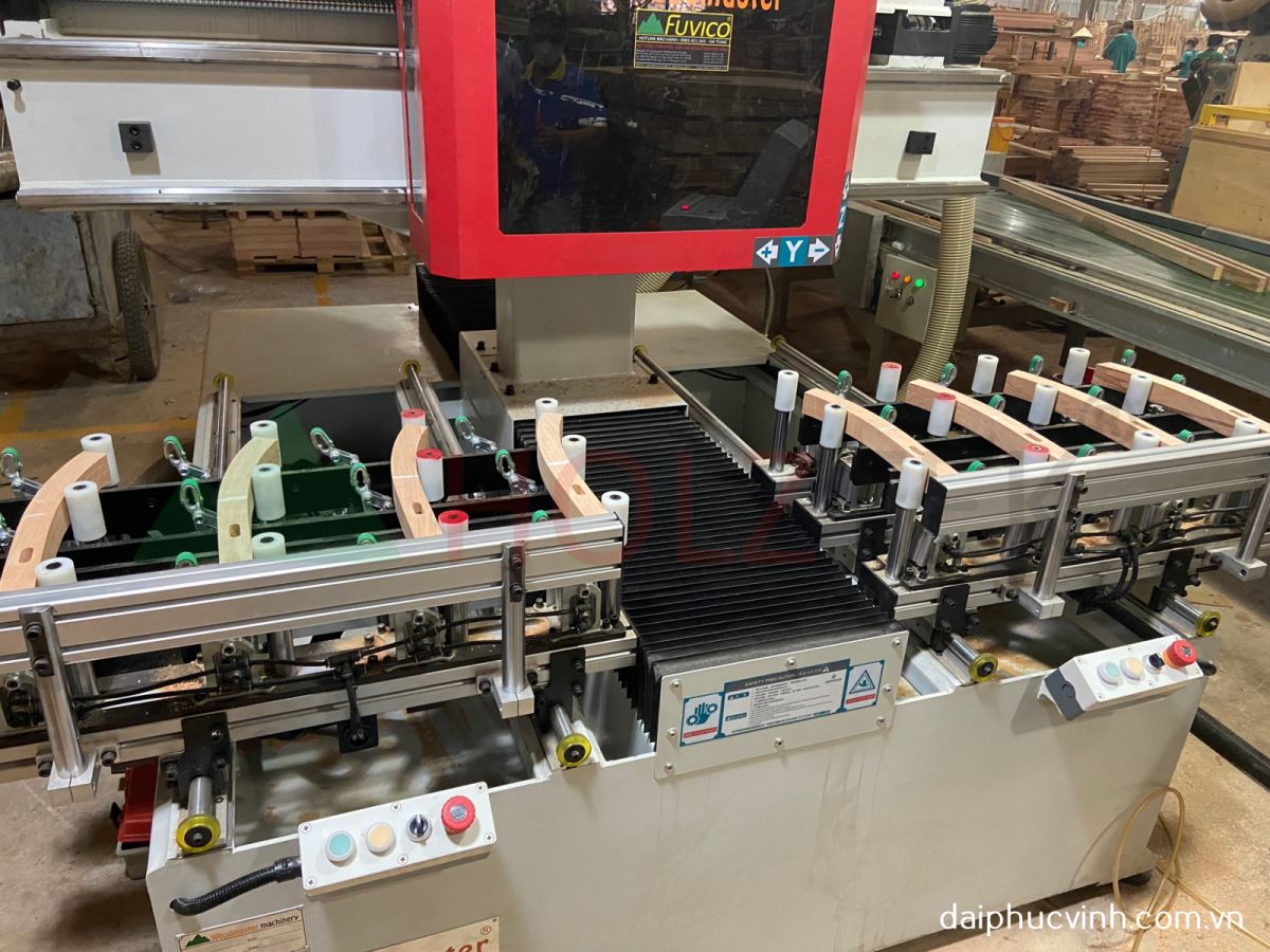 MÁY LÀM MỘNG ÂM CNC 4 ĐẦU 8829