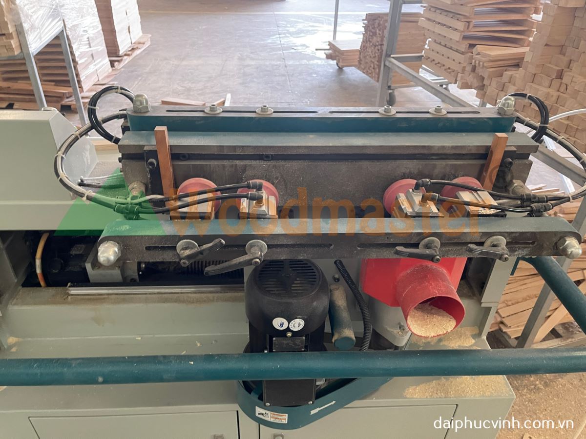Máy làm mộng mang cá cnc 8808