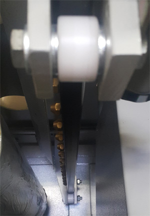 MÁY CHÀ NHÁM THÙNG VENEER KHỔ 1300MM 5094