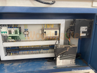 MÁY PHAY RÃNH LẮP THANG GIƯỜNG CNC 8977