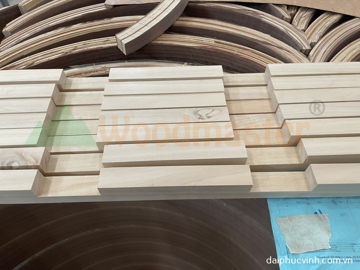 MÁY PHAY RÃNH LẮP THANG GIƯỜNG CNC 8978