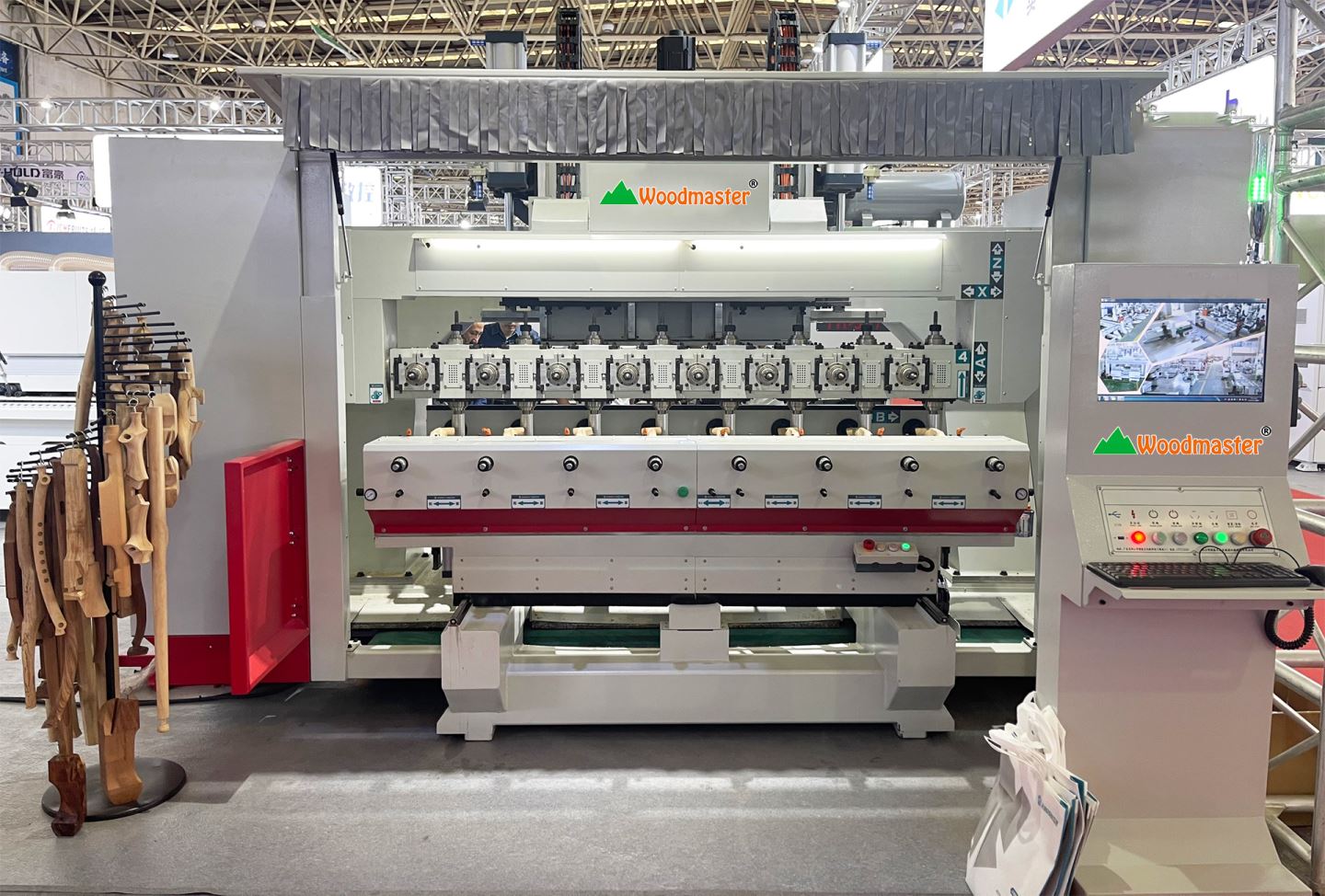 Máy phay khoan Cnc 8 trục 32 dao kẹp chống tâm xoay 360 độ WM-8x4CNC/JR 11312