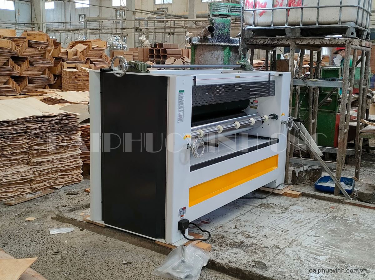 Máy lăn keo 2 mặt 1300mm 7962