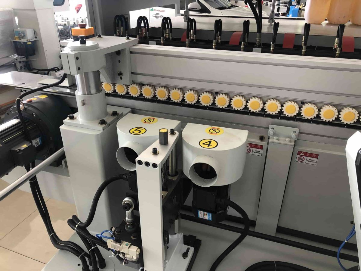MÁY PHAY CẠNH PROFILE 0 MÓC RÃNH VS CHÀ NHÁM CẠNH HỘC KÉO 8629