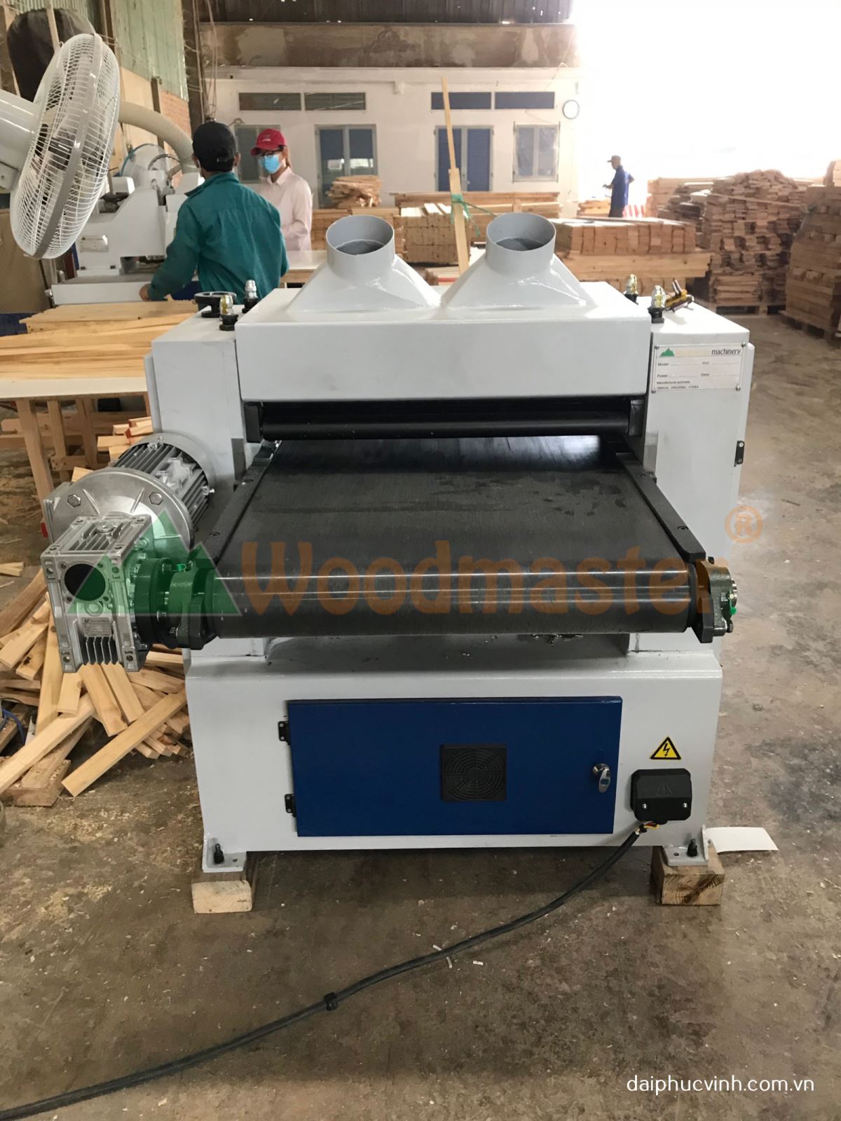 MÁY BÀO CUỐN BĂNG TẢI DAO XOẮN 600MM (phôi ngắn) 8716