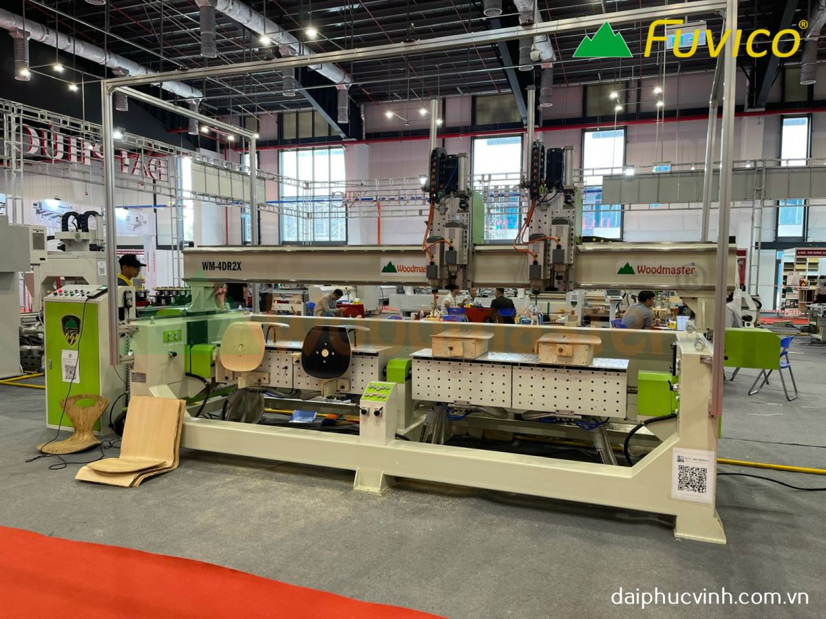 Máy CNC 3D 4 Axis 2 2 bàn 2 trục dao cắt ván ép cong Plywood 9340
