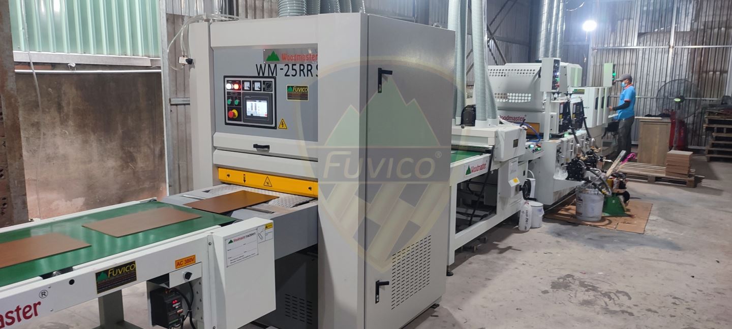 FULL Dây Chuyền Sơn UV mặt 4 nước với OPTION Máy Gắp Ván tự động 11198