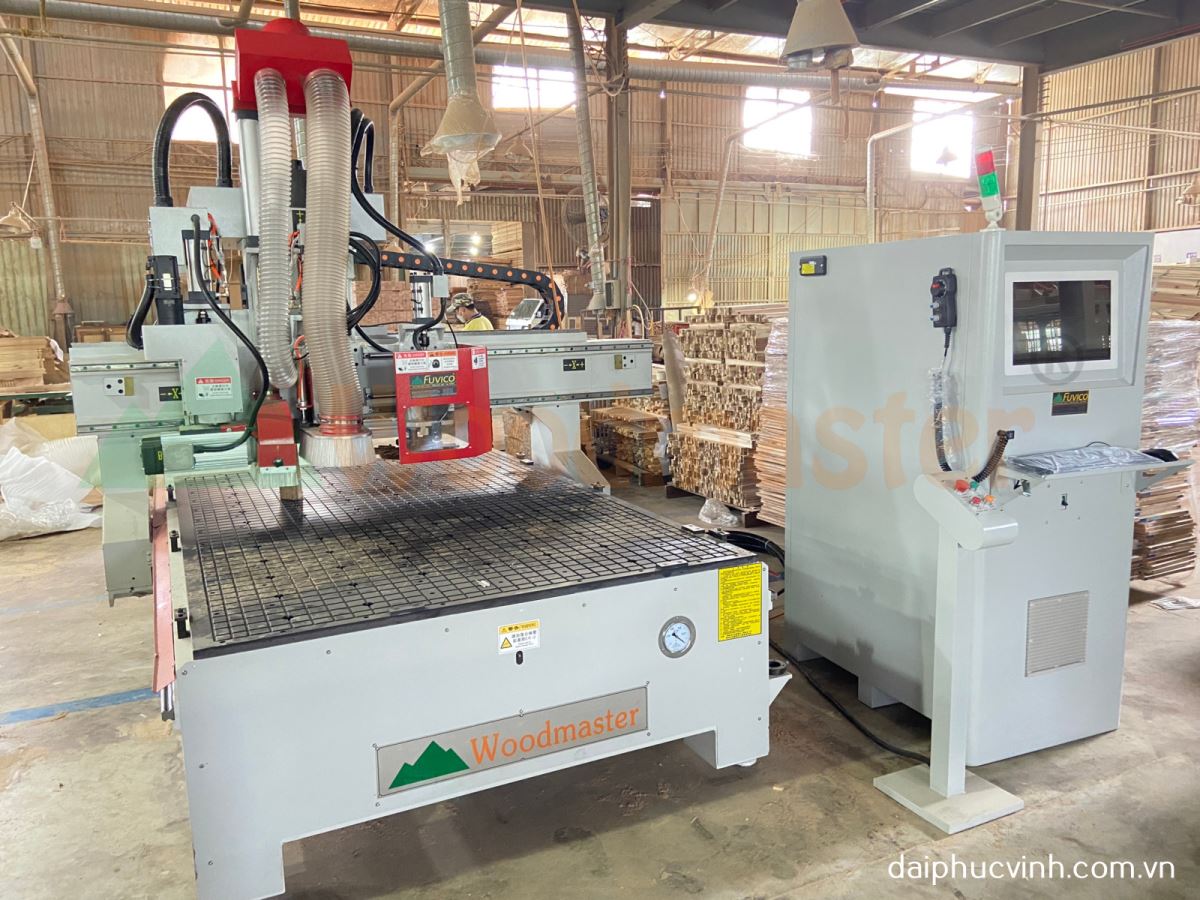 MÁY CNC TRUNG TÂM THAY DAO TỰ ĐỘNG + TRỤC CƯA ĐA HƯỚNG WM-1625RS 8901