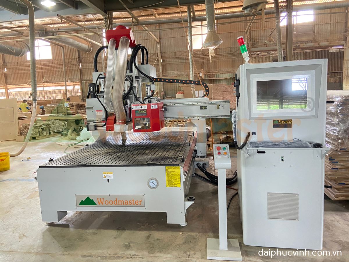 MÁY CNC TRUNG TÂM THAY DAO TỰ ĐỘNG + TRỤC CƯA ĐA HƯỚNG WM-1625RS 8902