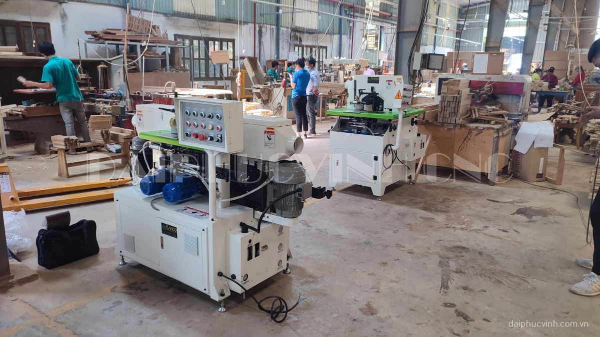 MÁY CHÀ NHÁM CẠNH CONG 2 MẶT ( chà tinh, có nhám chì ) 6541