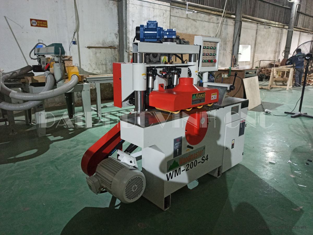 MÁY CƯA RONG NHIỀU LƯỠI WOODMASTER TQ 8085