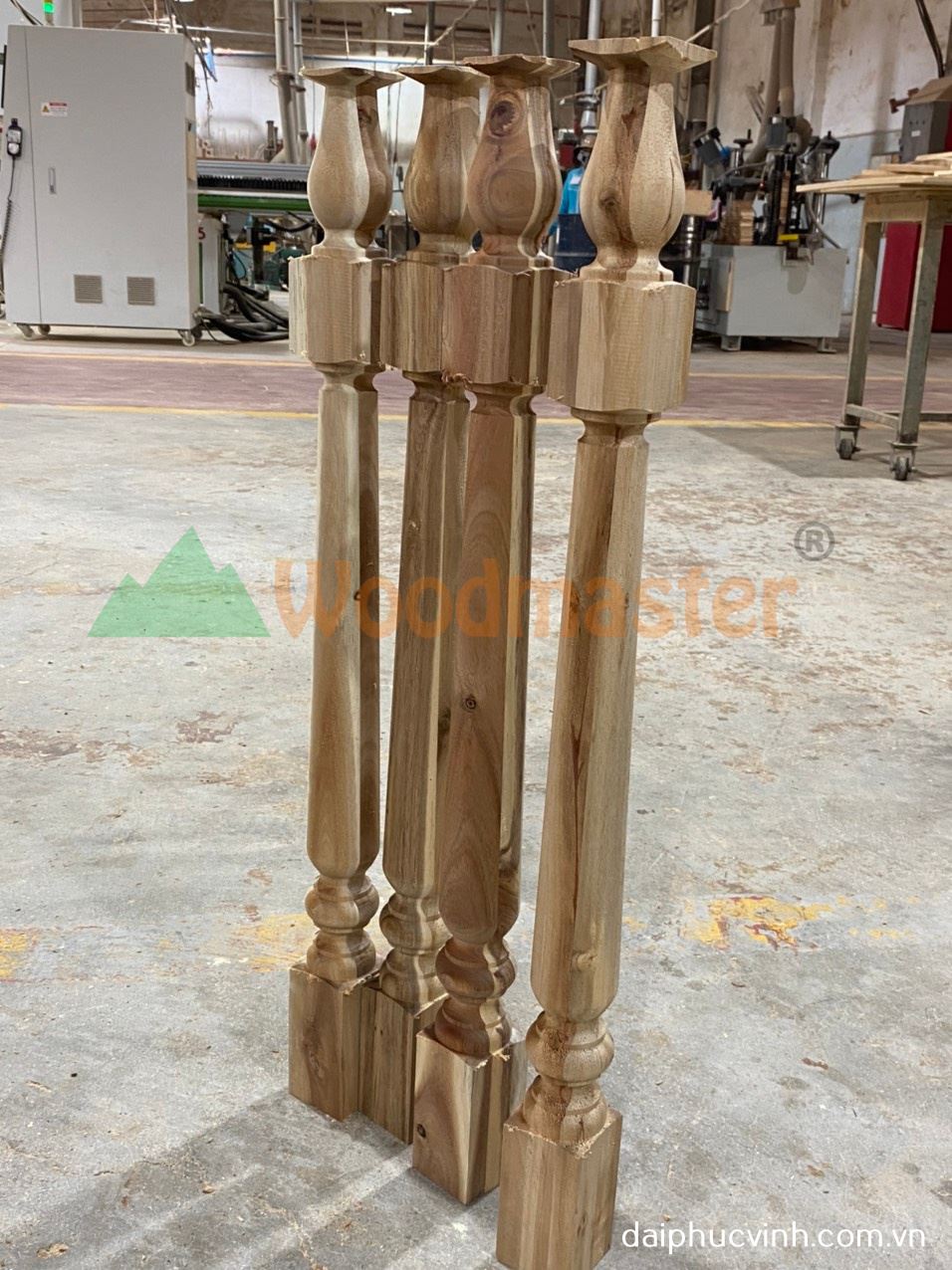 MÁY TIỆN GỖ CNC 3 TRỤC 1500MM 8797