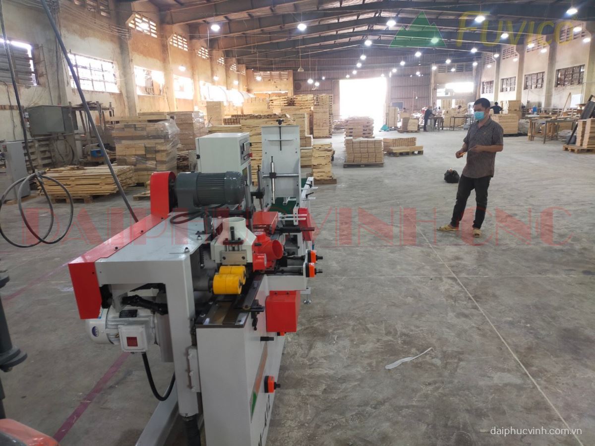 MÁY BÀO 4 MẶT MINI 4 TRỤC DAO 8135